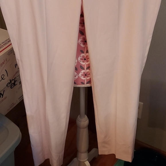 🆕️ NYDJ Pale Pink Dress Pants. Size 4 - waist size 30"  NWT - Picture 3 of 8
